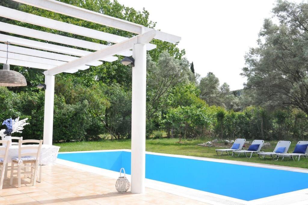 Villa Erietta Near Lefkas Center Apolpaina Exterior foto